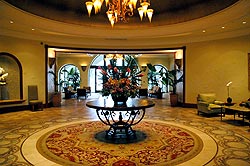 Lobby - Hyatt Huntington Beach Resort & Spa